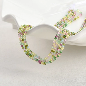 Perles en verre multicolores facettées 2-3mm sur plateau pour bijoux DIY