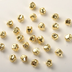 Unregelmäßige gehämmerte 14k vergoldete Abstandsperlen für DIY-Schmuck und Armbanddesign