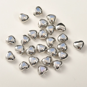 Macro di perline distanziatrici a cuore in argento con opale per gioielli fai-da-te
