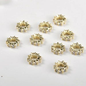 Intercalaires dorés 14k avec oxydes de zirconium pour la création de bijoux DIY