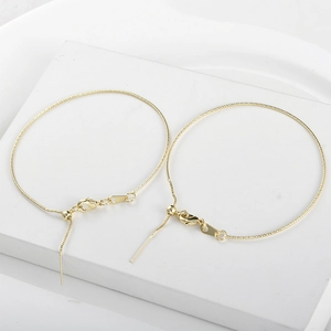 14k vergoldetes Schlangenkette Armband mit verstellbarem Schieber und Karabinerverschluss