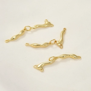 Irregular horn connectors in 14k gold plated brass for DIY jewelry necklace making