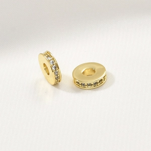 Detail von 18k vergoldeten Zwischenperlen mit Zirkon für DIY Schmuckherstellung