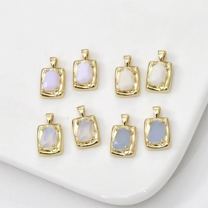 Pendentif Rectangulaire en Cuivre Vintage Plaqué Or 14k Breloques en Strass Opale Artificielle pour Accessoire de Bijoux DIY