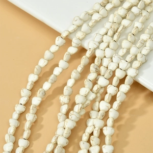 Rangs de perles en howlite blanche en forme de cœur avec texture marbrée pour bijoux DIY