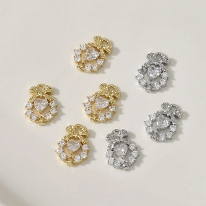 Pendente in Rame Placcato Oro 14K a Forma di Cuore con Fiocco e Zirconia Piccolo Charm per Fai da Te Creazione Gioielli Braccialetti Collane Orecchini
