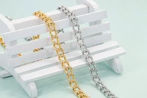 Herren Hip Hop Panzerkette mit Strasssteinen in Gold und Silber Ausführung