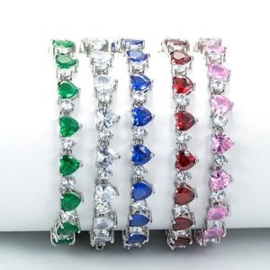 Braccialetti tennis con zirconi a forma di cuore in smeraldo, blu reale e rosso cristallo