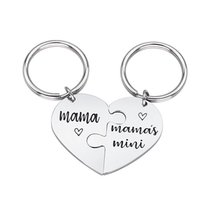 Roestvrijstalen hart puzzel sleutelhanger set met Mama en Mama's Mini gravure