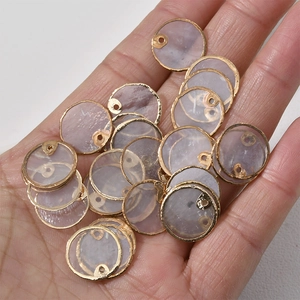 Détails de pendentifs en nacre naturelle avec bordure dorée pour la création de bijoux DIY