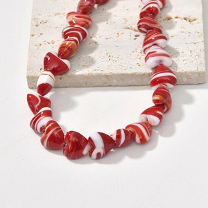 Handmade marble textured heart-shaped glass beads for jewelry necklaces and DIY crafts