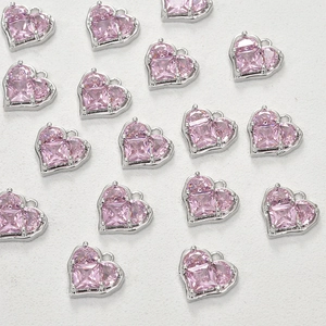 Ciondoli a cuore con zircone rosa e castone argentato per la creazione di gioielli fai da te