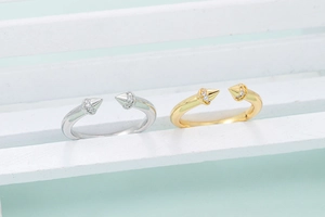Retro 18K Gold- und Silberringe in geometrischer Form mit konischen Stacheln und Zirkonia