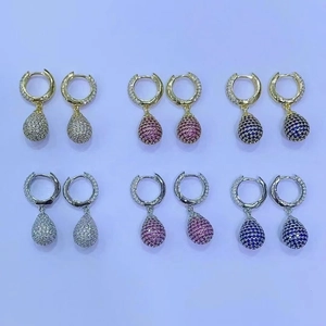 Boucles d'Oreilles Créoles Bohèmes en Cuivre Goutte d'Eau pour Femmes Micro-serti Zirconia Pavé Boucles d'Oreilles Pendantes Bijoux Mode