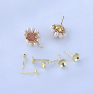 Boucles d'oreilles en perles avec aiguille en argent S925 dorées et pierre de lune