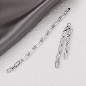 Detailed view of 14k gold-filled pig nose link chain for DIY jewelry making accessories