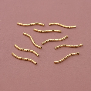 18K gold-plated S-shaped curved tube beads with hammered texture for DIY jewelry making