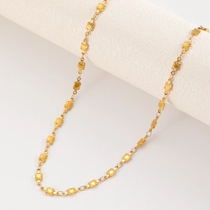 Collier en acier inoxydable plaqué or 18K avec pendentifs carrés à texture rayonnante
