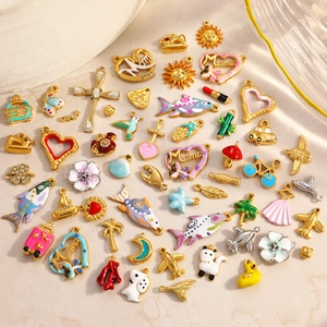 Stainless Steel DIY Jewelry Pendants Mother's Day Mom Mama Heart Enamel Animal Shell Airplane Pendants For Necklace Making