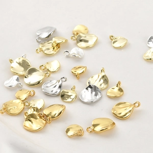 Colgantes de hojas doradas y plateadas para crear collares y pendientes de bisutería