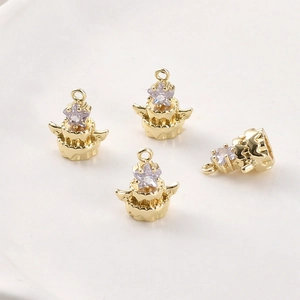 Détails de pendentifs gâteau en plaqué or 14k avec zircon étoilé et petites ailes