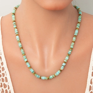 Collier de Perles en Acier Inoxydable Bohème Perles Disques en Coquille Vert Menthe Plaqué Or 18K Bijoux Réglables