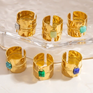 Set of 6 vintage hammered gold rings with assorted square stones and open design