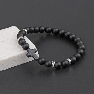 Bracciale vintage da uomo con croce e occhio di tigre, pietre nere opache e argento