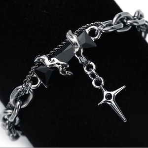 Gothic Silberkette Armband mit schwarzem Kristall und kleinem Sternanhänger