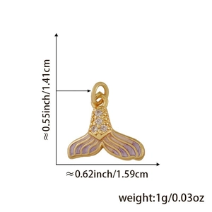 Ciondolo a coda di sirena smaltato dorato con dimensioni di 1,41 cm per 1,59 cm