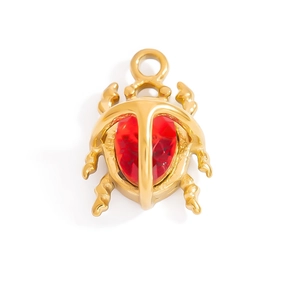Exquisiter 18K Gold Oktopus Anhänger mit rotem Edelstein und funkelnden Akzenten
