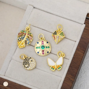 Lucia Geometric Pendant Necklace Colorful Rhinestone Inlaid Accessory Butterfly Star Lip Heart Leaf Jewelry For Women Gold Plated