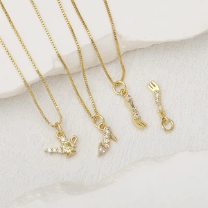 Vintage Copper Rhinestone Pendant Necklace Accessories Retro Magic Lamp High Heel Fairy Tale Charm For Women Jewelry Making