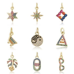 Ciondolo per Gioielli DIY in Rame Micro Intarsiato con Zirconia Colorata a Forma di Farfalla Stella Cuore Accessorio per Donne