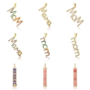 Set di collane con ciondolo a cuore Mom in oro con zirconi cubici colorati