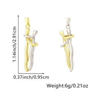 Détails des dimensions et du poids des pendentifs couple enlacé en finitions or et argent