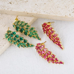 Fashion Copper Angel Wing Stud Earrings Colorful Zirconia Inlaid Feather Shape Gold Plated Women Elegant Jewelry Gift