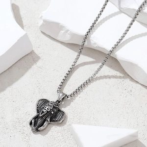 Retro stainless steel elephant head pendant necklace with vintage carved box chain for men