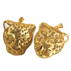 Icy gold-plated hollow leopard head pendants in two sizes for hip-hop fashion jewelry