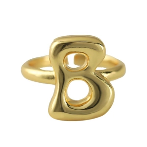Anello aperto regolabile placcato oro con un audace design a lettera B in rilievo 3D