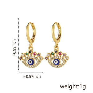 Detaillierte Größenangaben für Evil Eye Ohrringe mit bunten Zirkonia Steinen