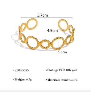 Detail of PVD 18K gold plated open cuff bracelet with ring dimensions and weight details