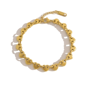 Pulsera de eslabones de corazón minimalista en acero inoxidable dorado con mosquetón
