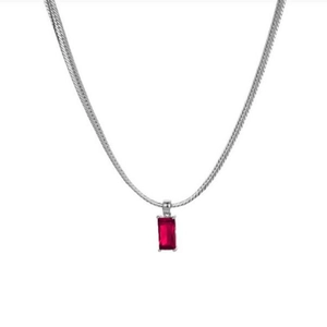Collana a catena a serpente d'argento con ciondolo rettangolare in zircone rosso