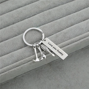 Titanium Steel Love You Daddy Engraved Bar Keychain With Mini Hammer Wrench Screwdriver Tools Father's Day Gift For Dad Men