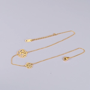 Elegant Hollow Camellia Flower Choker Necklace For Women Vintage Titanium Steel 14K Gold Plated Clavicle Chain Jewelry Gift