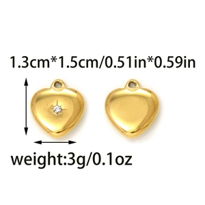 Colgantes de corazón vintage en acero inoxidable bañado en oro 18K con circonita y acabado liso