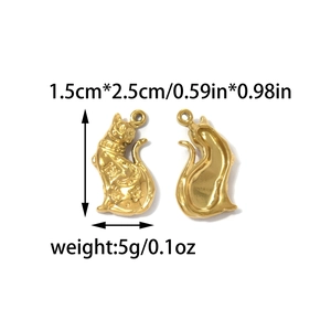 Colgantes de gato egipcio dorados de acero inoxidable con grabado de estrellas para joyas