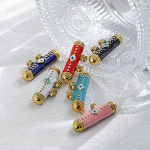 Pendentifs cylindriques en émail doré avec motifs œil maléfique en six coloris