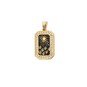 Rechthoekige 18k vergulde tarot zon hanger met zwart emaille en witte kristallen